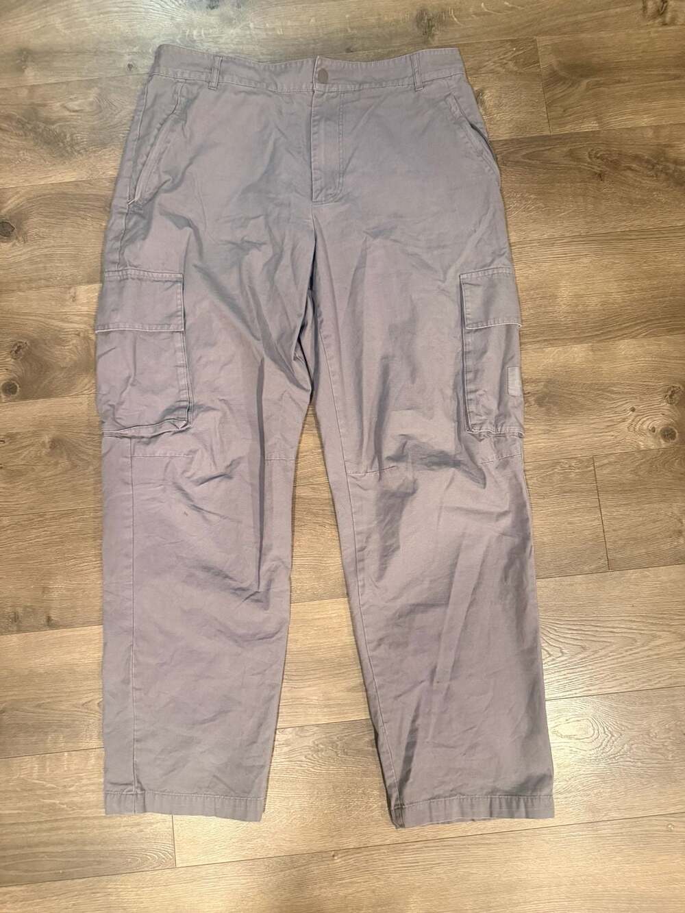 Alo Yoga Men's Riptide Cargo Pants Grey Size 34L